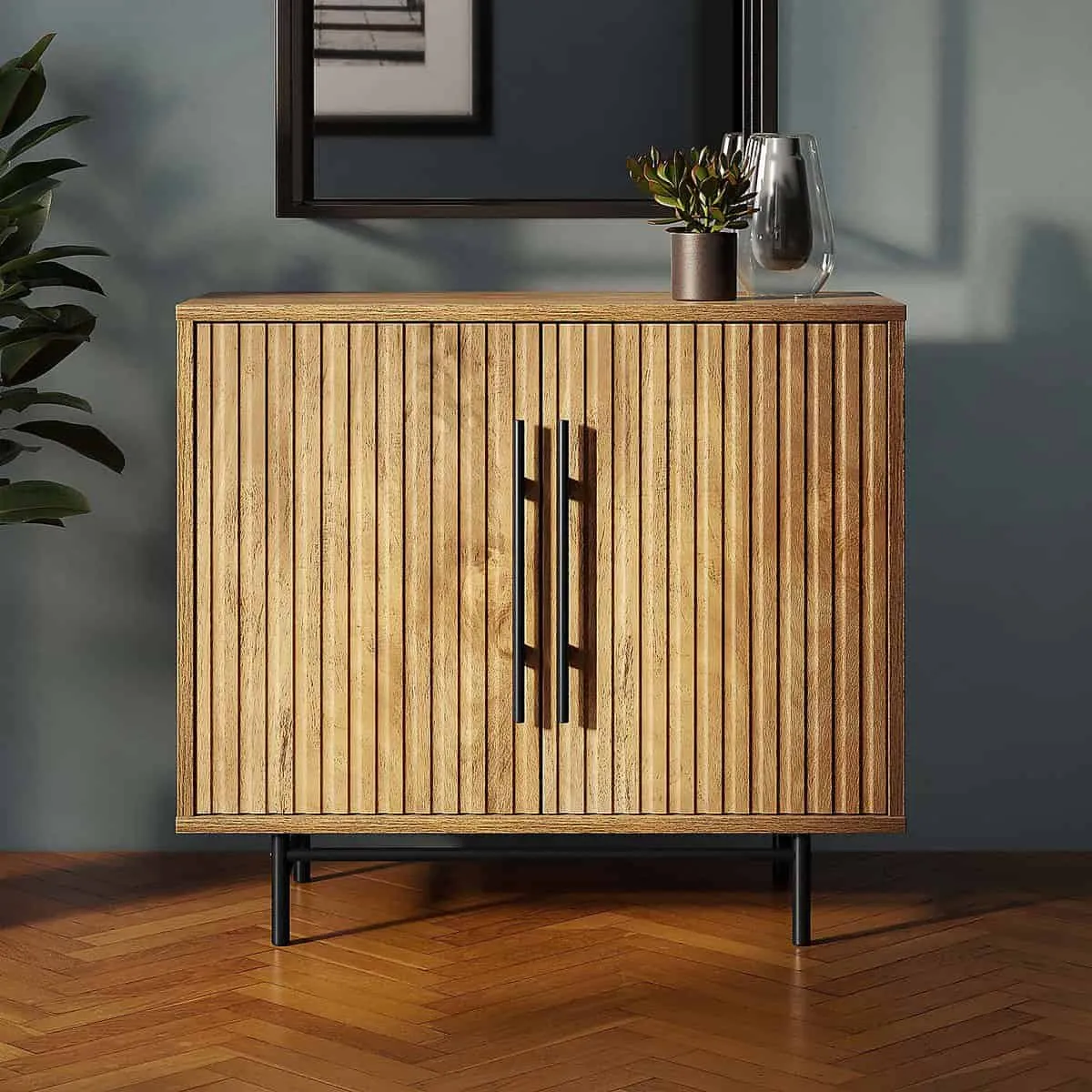 2-door mango finish sideboard with ribbed doors