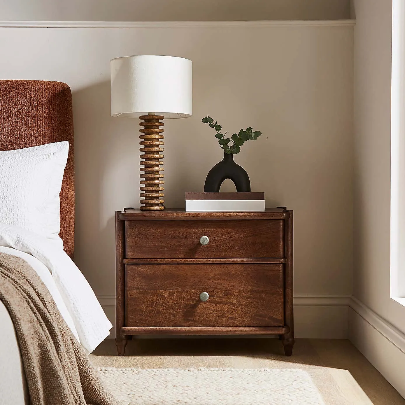Mango wood bedside table with 2 drawers