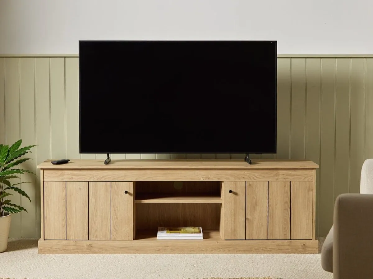 Light oak tv stand with two panelled doors