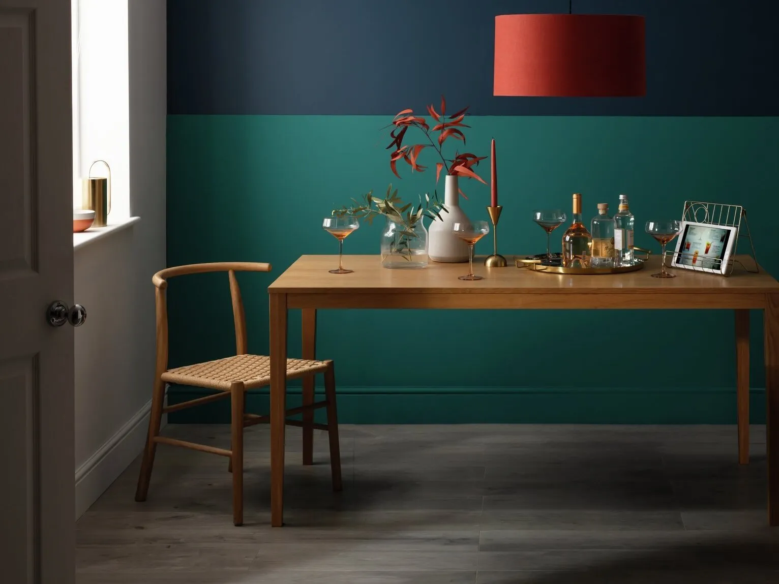 Oak dining table