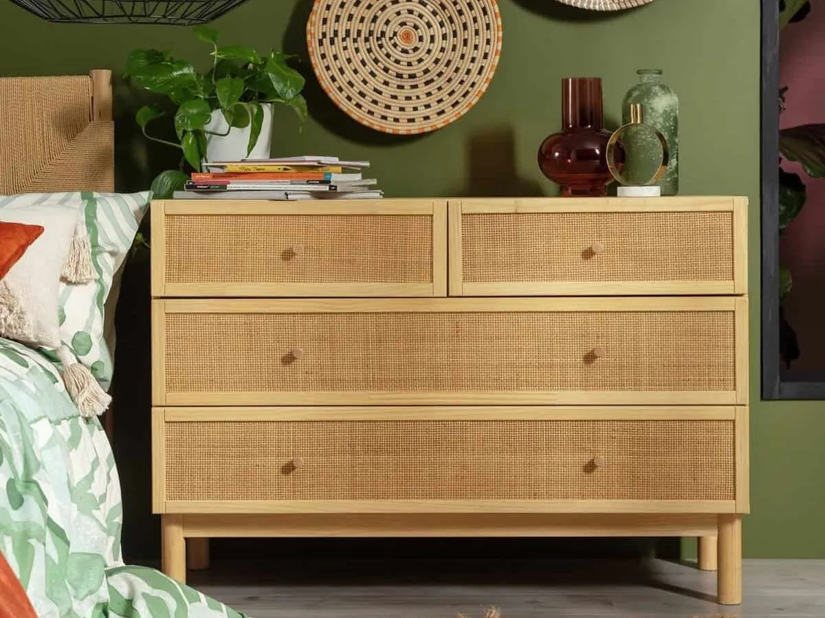 Wide pine chest with 4 rattan drawers