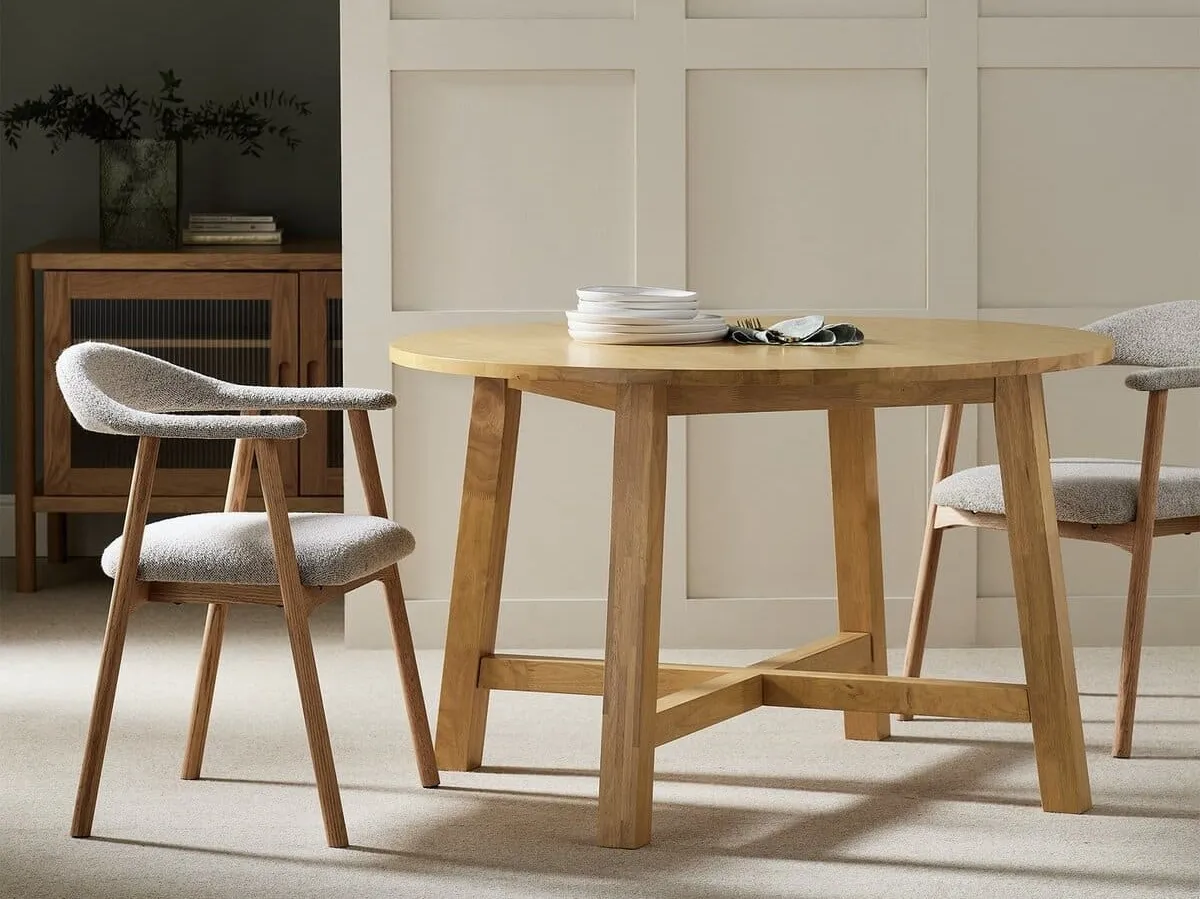 Round oak dining table