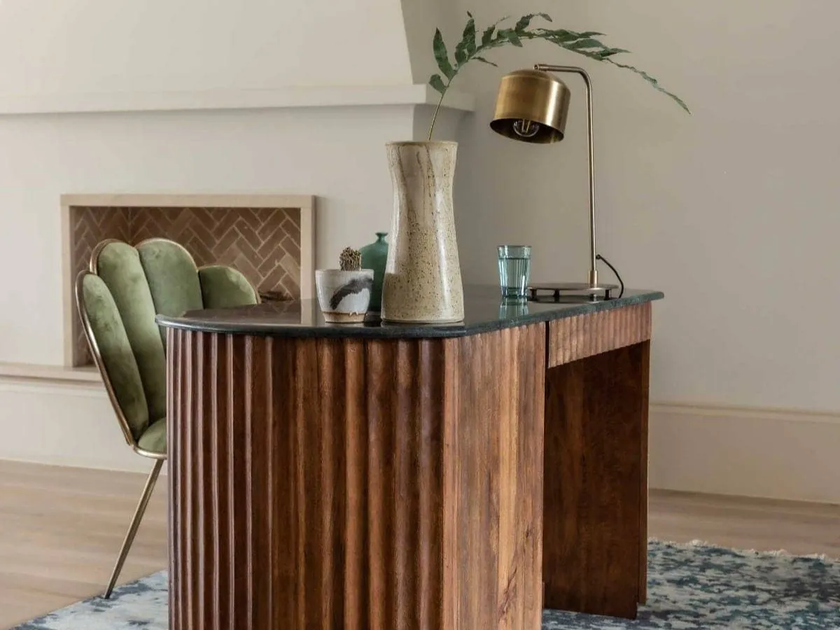 Fluted mango wood desk