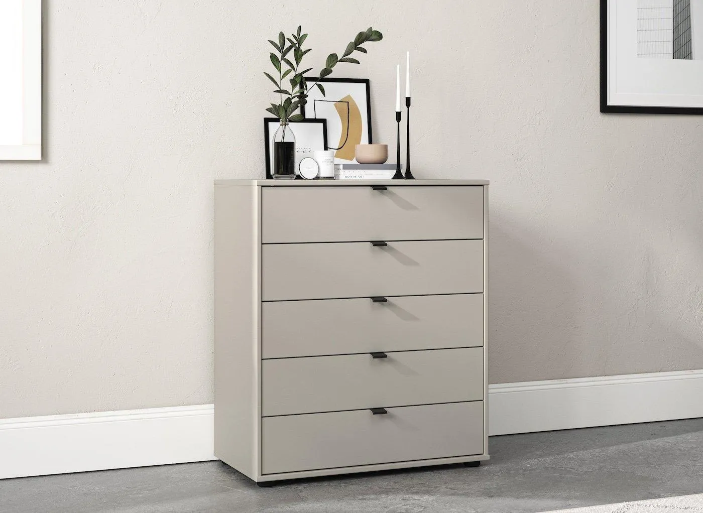 5-drawer chest with Champagne gloss finish