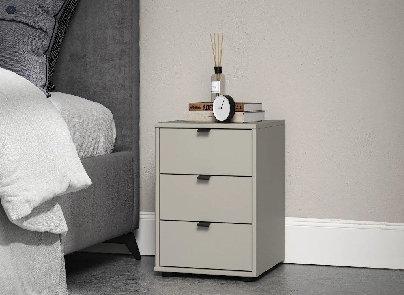 3-drawer bedside table with Champagne gloss finish