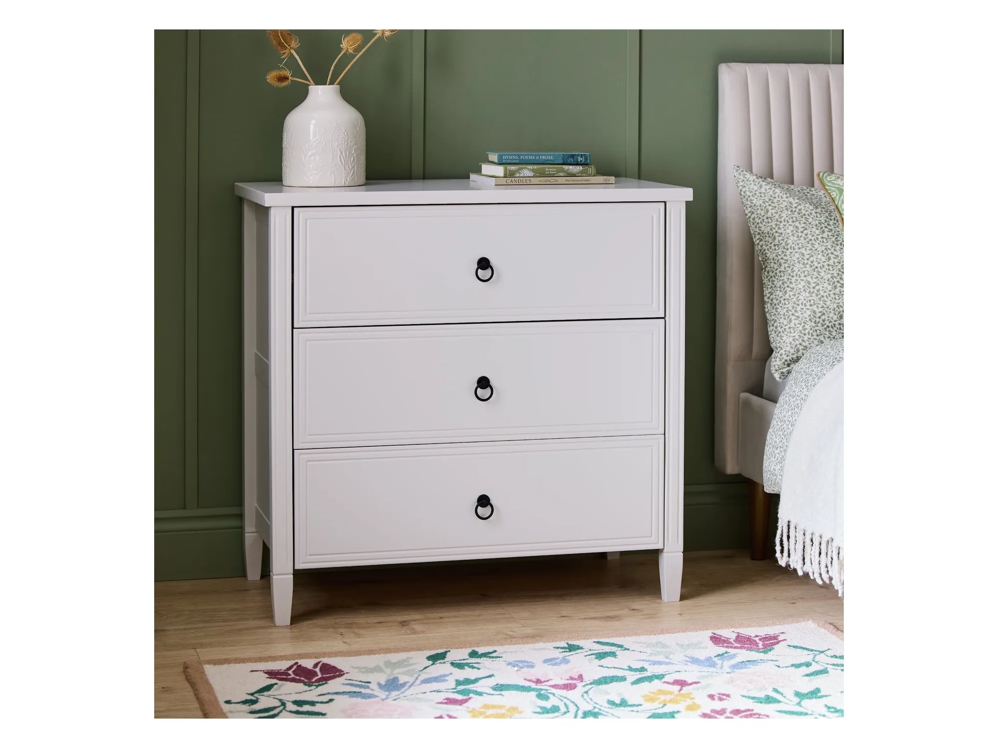 White 3-drawer chest