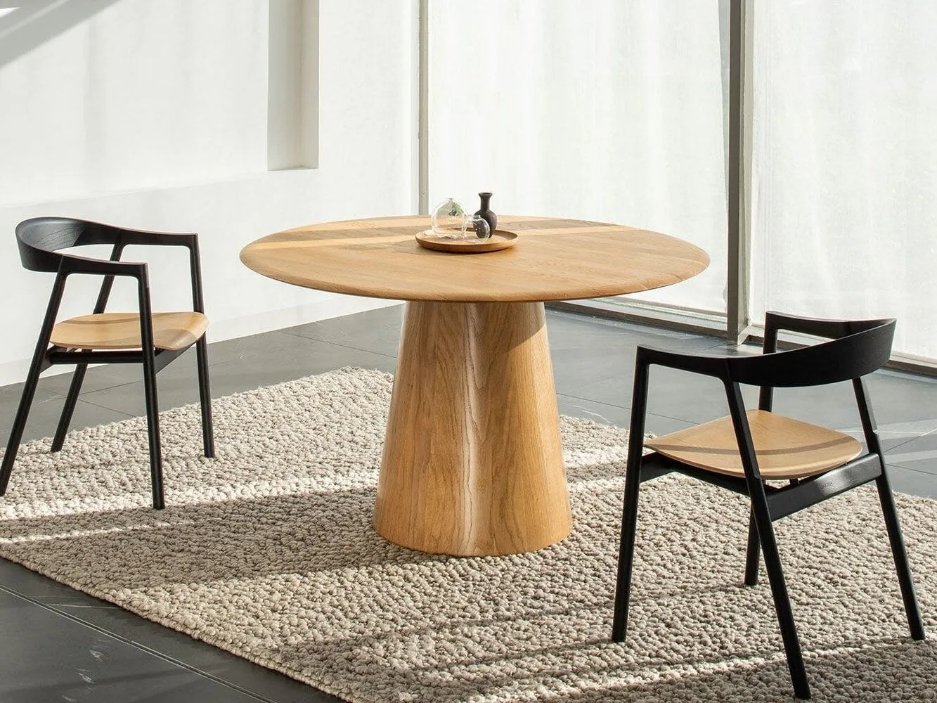 Round oak dining table