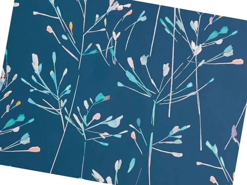 Blue floral pattern wallpaper