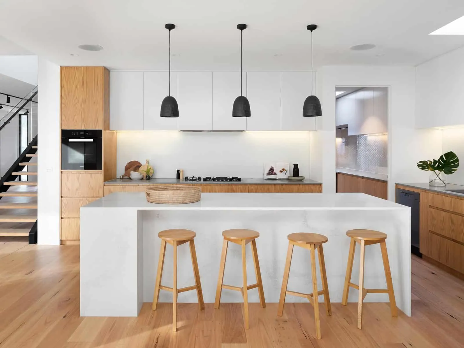 Contemporary open plan kitchen