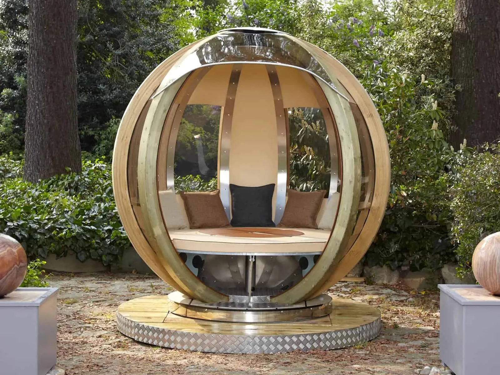 8-seater garden pod mounted on a rotating base