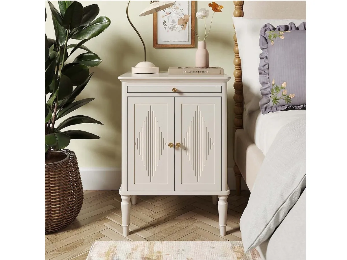 Light grey 2-door bedside table