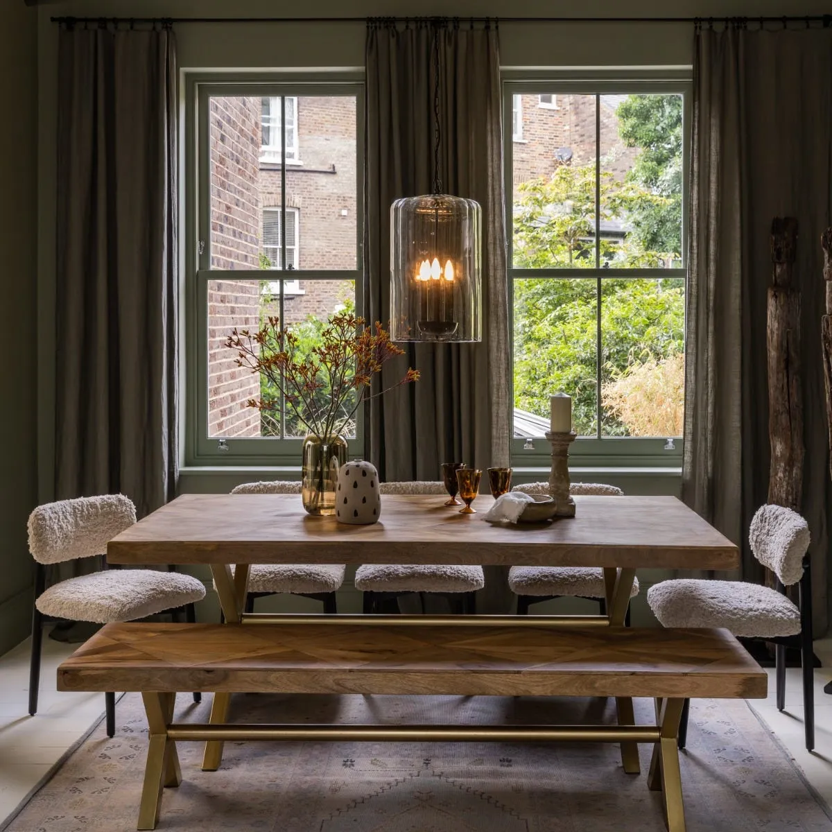 Mango wood dining table with inlay pattern top