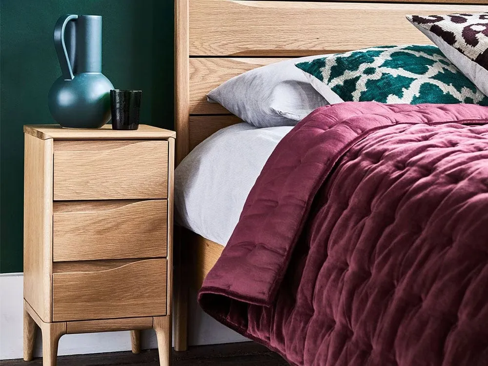 Contemporary oak bedroom furniture