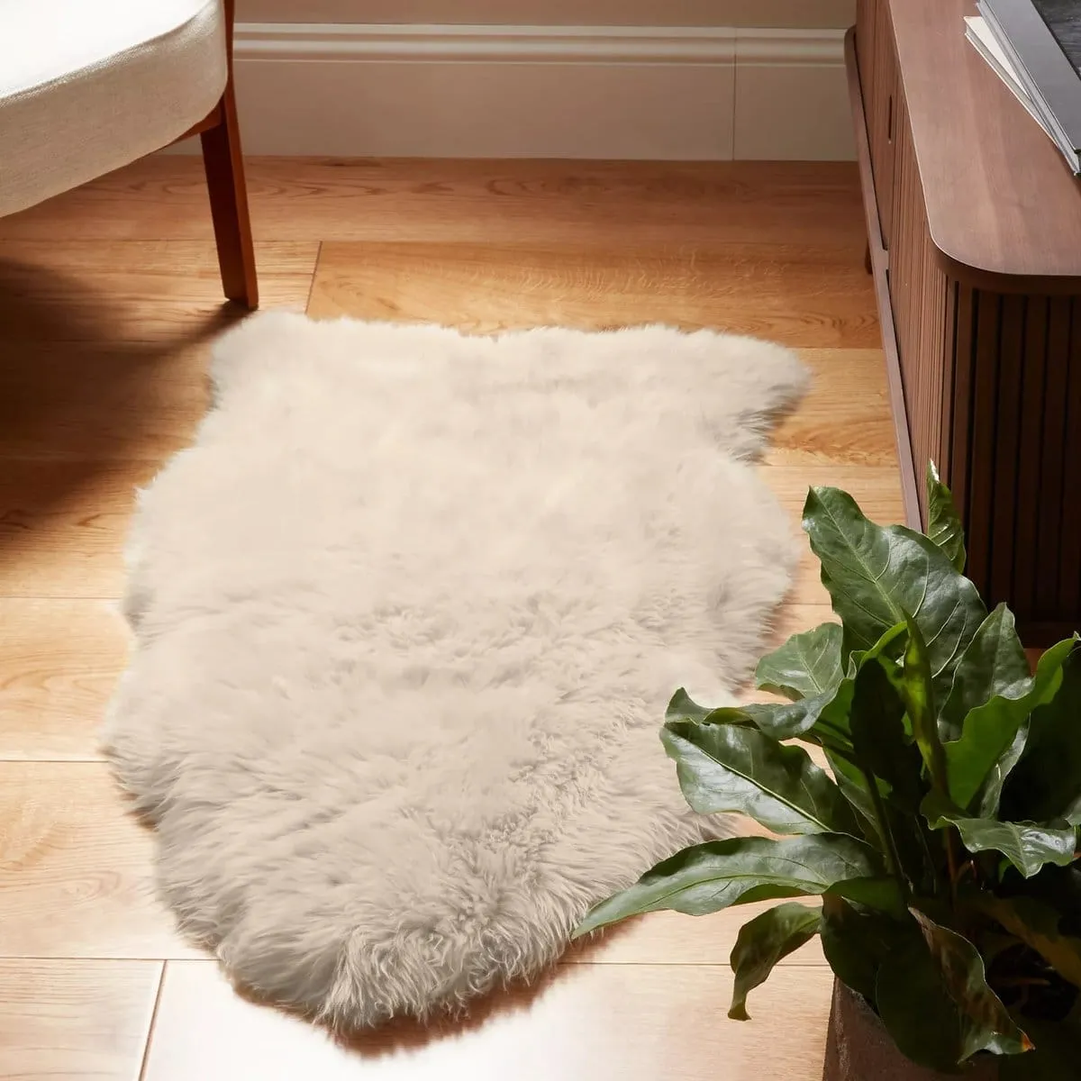 Sheepskin rug