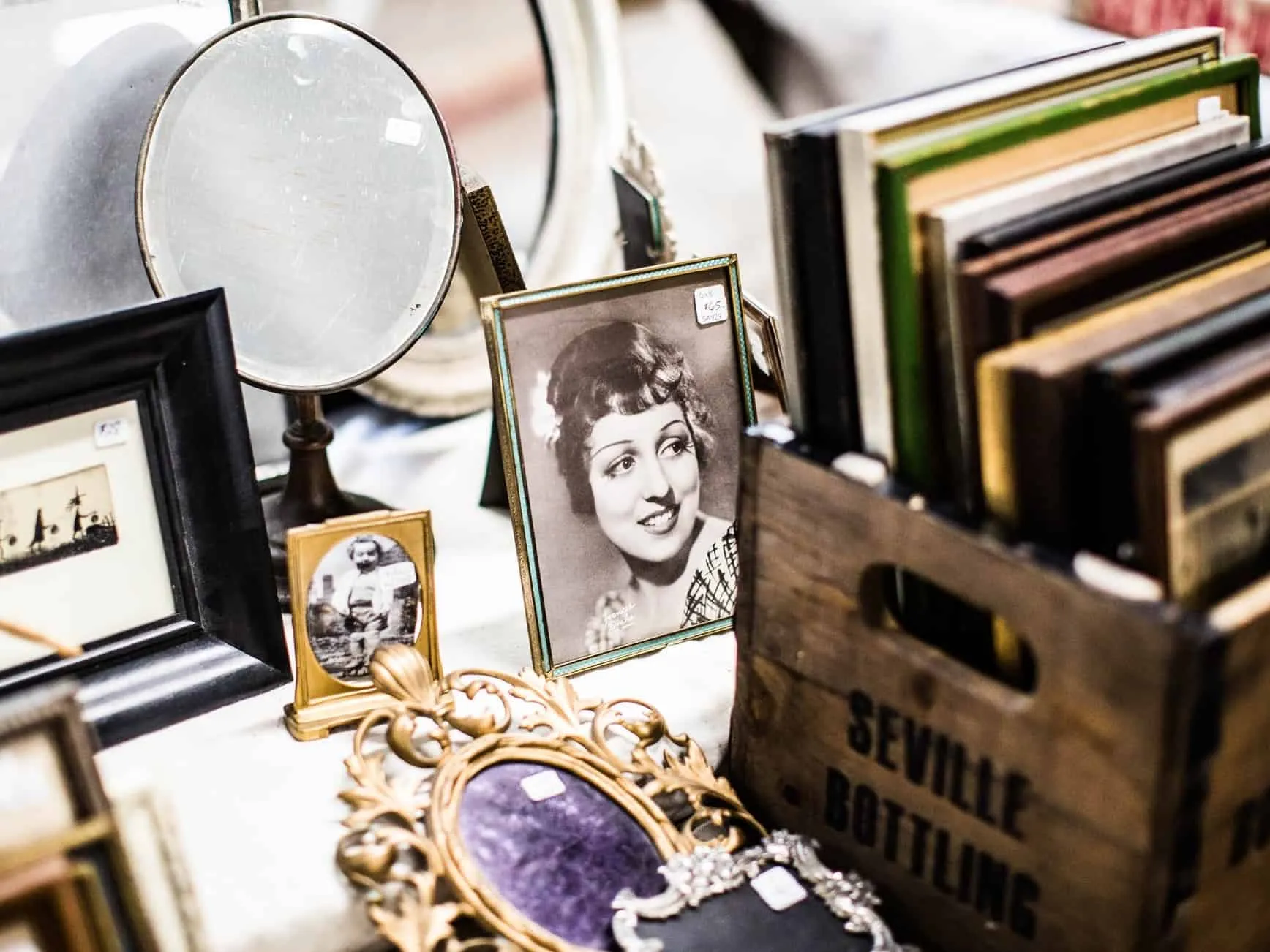 antique home accessories