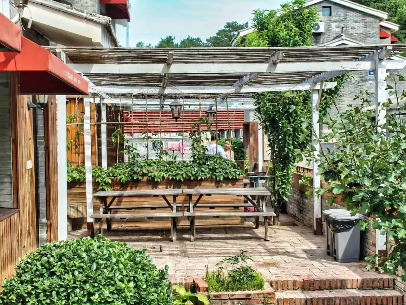 Garden terrace