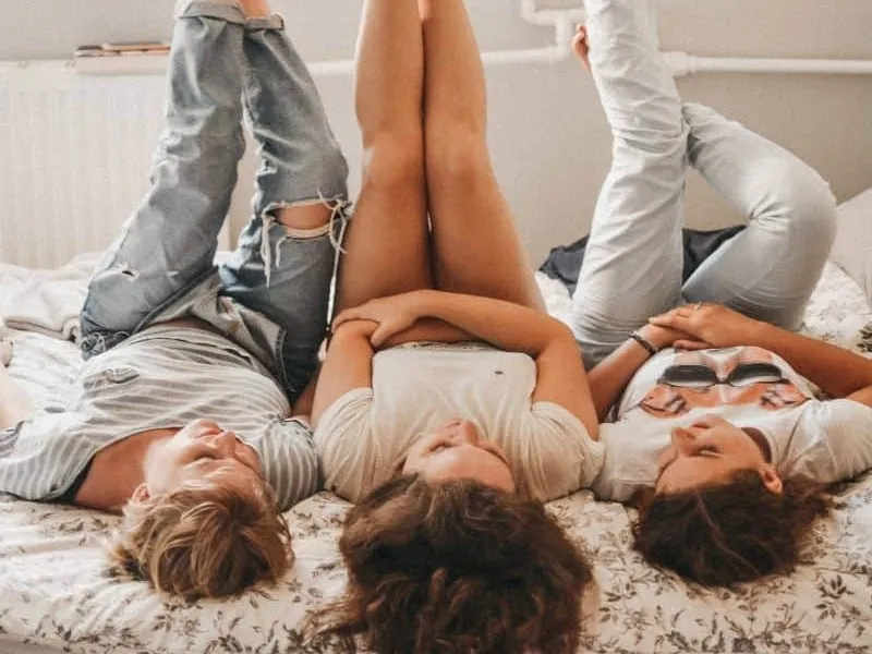 3 girls sharing a space