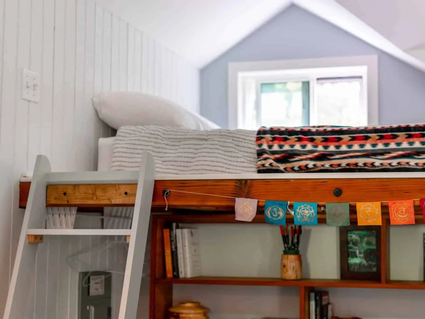 loft bed