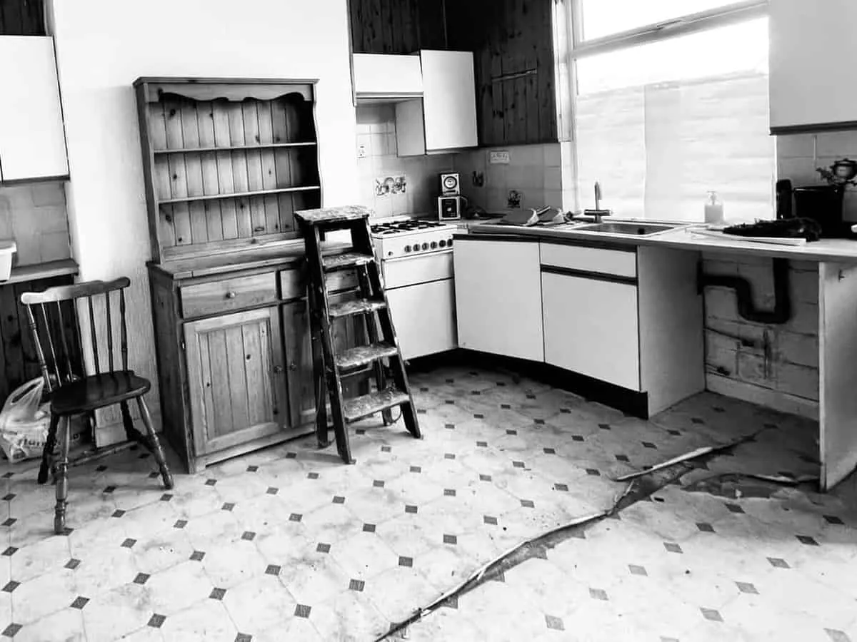 Vinyl floor